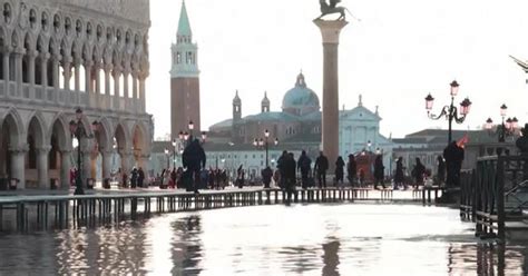 Venice suffers worst flooding in 50 years - CBS News