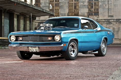 This Throwback Tunnel Ram 1971 Plymouth Duster Reminds Us Why The 80s ...