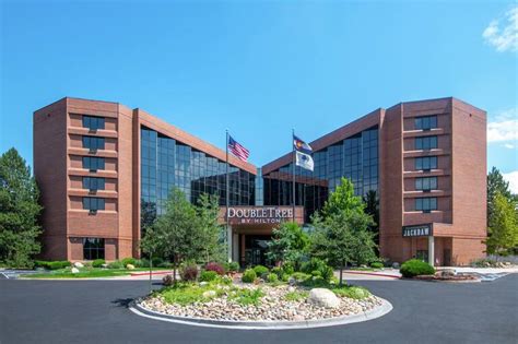 DoubleTree Hotels in Thornton, CO - Find Hotels - Hilton