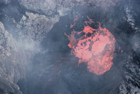 Small lava eruption from lava lake - Mount Erebus | Antarctica NZ