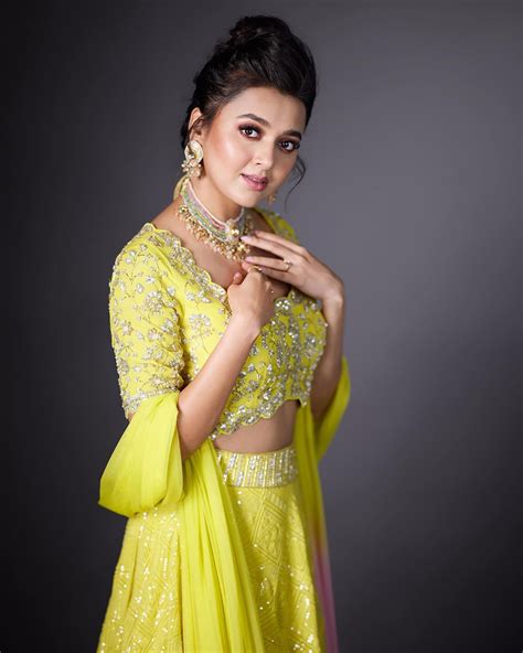 Tejasswi Prakash Age, Height, Biography 2023 Wiki, Net Worth, Boyfriend