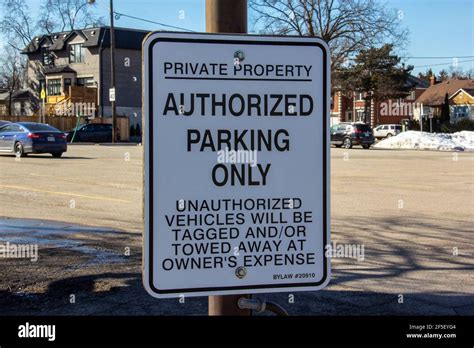 Authorized Parking Only sign Stock Photo - Alamy