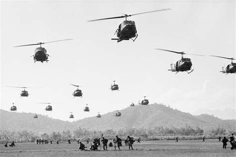 Wallpaper : monochrome, vehicle, aircraft, history, helicopters, air force, Vietnam War, Boeing ...