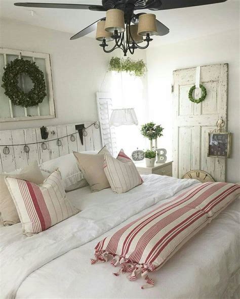 30 Best French Country Bedroom Decor and Design Ideas for 2020