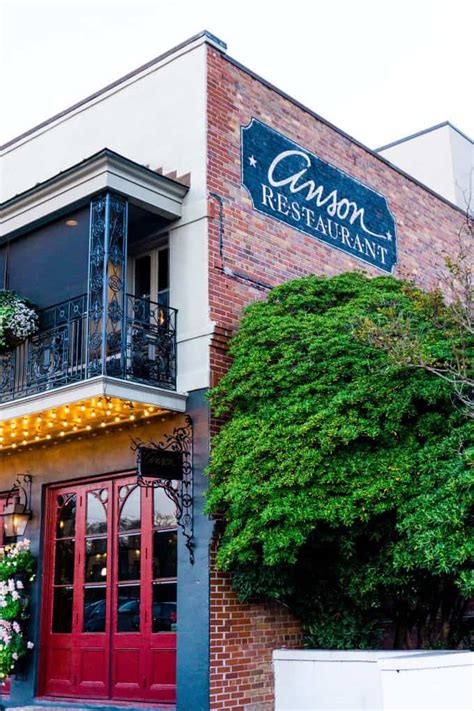 The Best Downtown Charleston Restaurants » The Thirsty Feast