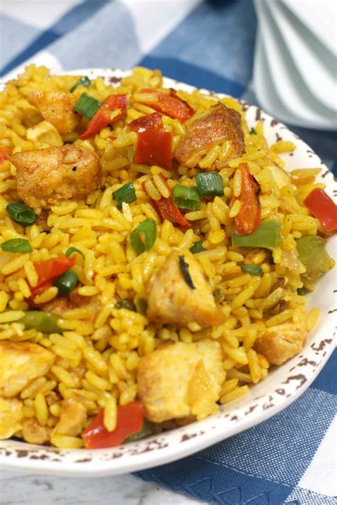 Instant Pot Arroz Con Pollo - Mama's On A Budget Perfect for dinner