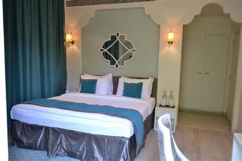 Ibiza The Fern Resort & Spa, Kolkata, India - Photos, Room Rates ...