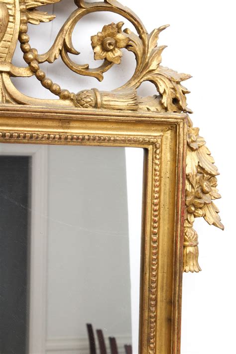 Vintage Carved Wood Frame Wall Mirror | EBTH