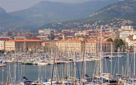 Toulon cruise port guide