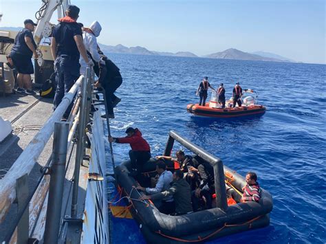 19 irregular migrants were rescued off the coast of Muğla