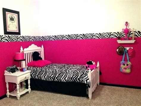 Pink leopard print bedroom accessories | Hawk Haven