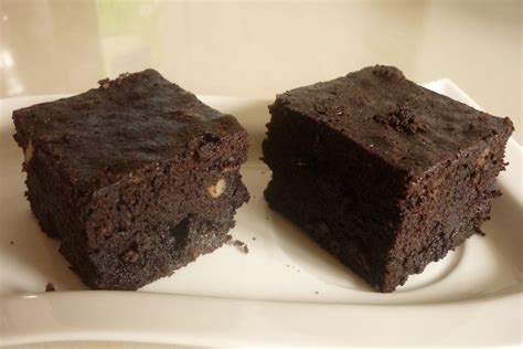 kitchen flavours: Rum & Raisin Brownies