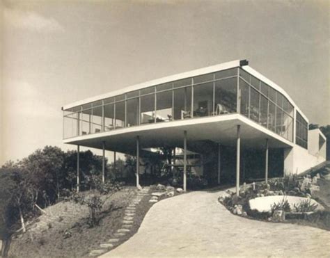 Casa de vidro by Samuel Goes | ArchDaily