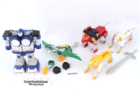 Complete Power Rangers® Lost Galaxy Deluxe (DX) Galaxy Megazord SKU ...