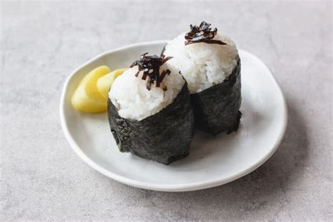 Kombu Onigiri (Japanese Rice Balls) - Chef JA Cooks