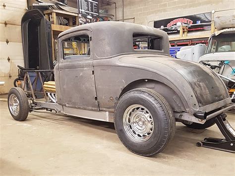 1932 Plymouth 4 - Pete & Jakes Hot Rod Parts