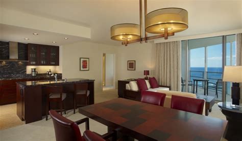 2 Bedroom Suites in Waikiki | Trump Waikiki - Signature Suites