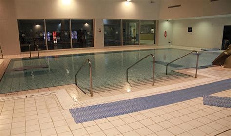 Erith Leisure Centre - Active UK