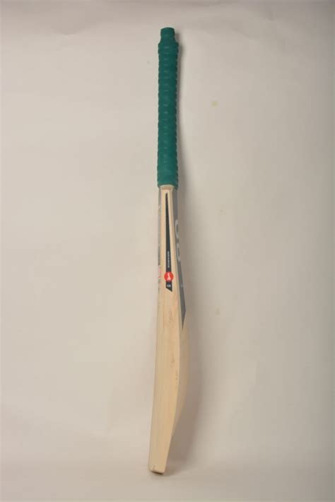 Cricket Bat - Duck Bill Toe - Great Bats