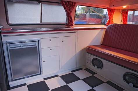 30 Inspiration Photo of Volkswagen Camper Interior | Camper interior, Campervan interior ...