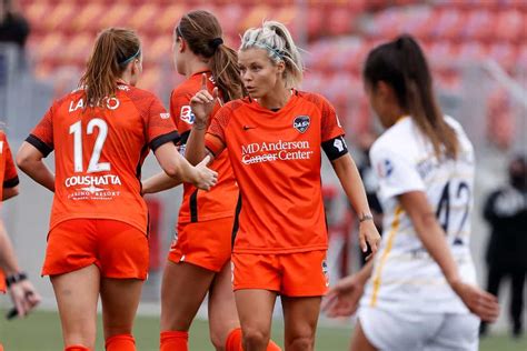 Houston Dash captain Rachel Daly on her decision to leave England for the US: ‘I’m comfortable ...