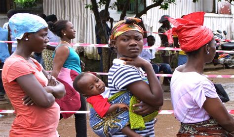 Liberian election: Votes counted (PHOTOS) | The World from PRX