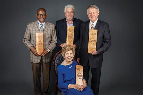 Distinguished Alumnus Award Recipients – Berea College Magazine