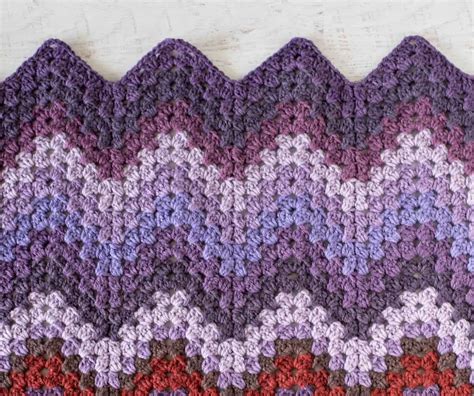 The Hills and the Hollows: A Chevron Crochet Blanket - Crochet 365 Knit Too