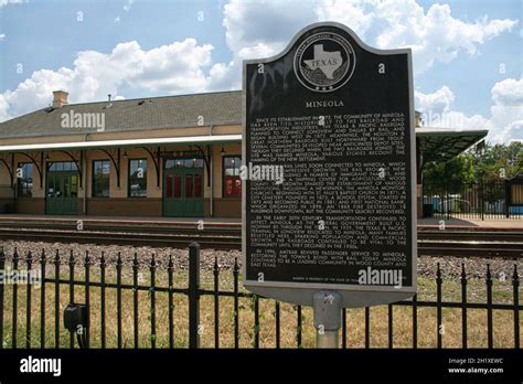 Mineola, TX : Mineola Texas Historical Marker with historic train depot ...