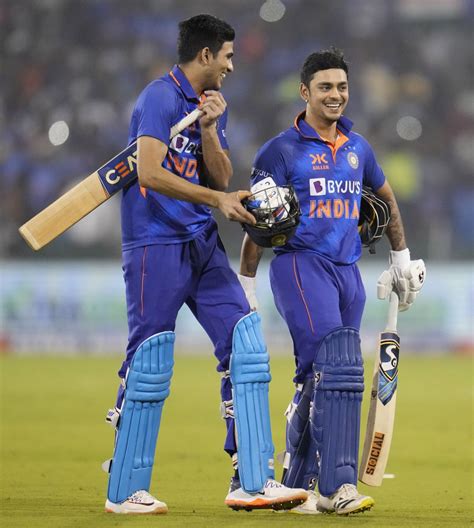 Shubman Gill and Ishan Kishan walk off after finishing the job | ESPNcricinfo.com