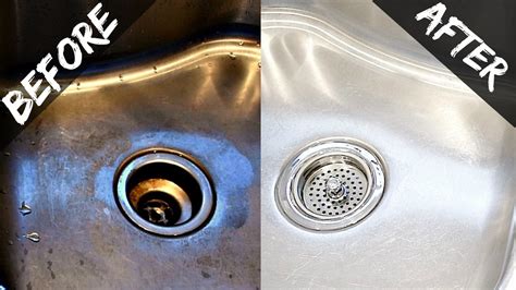 How To Clean Your Kitchen Sink & Disposal Naturally With Baking Soda & Vinegar - Easy & Organic ...