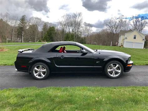 Black 2005 Ford Mustang GT Convertible Premium For Sale - MustangCarPlace