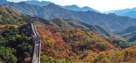 autumn view of great wall of china badaling : Flashpacking Travel Blog