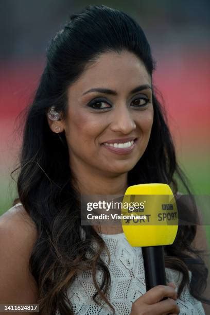 514 Isa Guha Photos & High Res Pictures - Getty Images