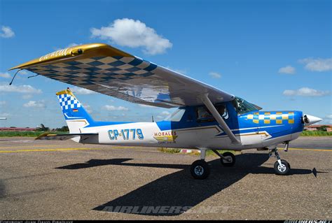 Cessna 152 Aerobat II - Morales Flight Center | Aviation Photo #5594921 ...