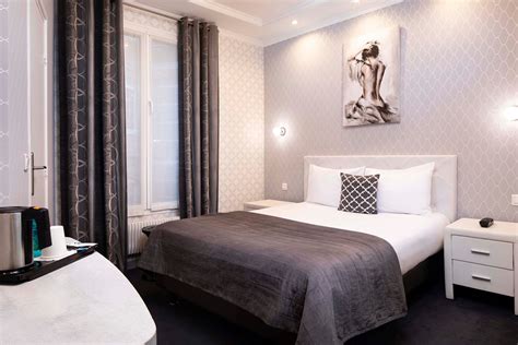 HOTEL DE GENEVE - Updated 2022 Prices, Reviews (Paris, France)