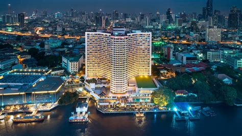 Bangkok Riverside Hotel | Royal Orchid Sheraton Hotel & Towers