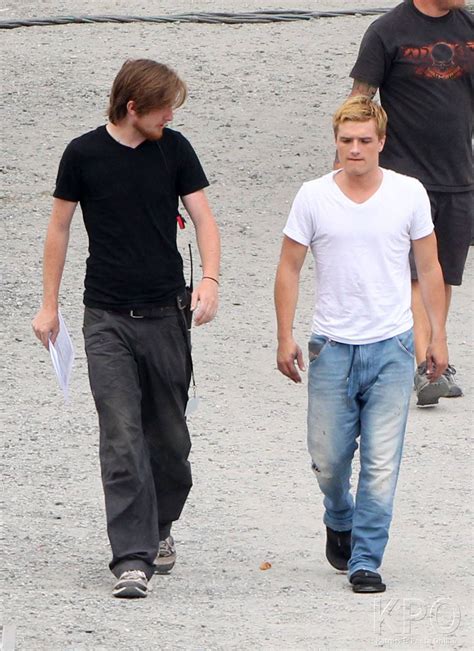 Josh Hutcherson shows up to the set of ‘Hunger Games: Catching Fire ...