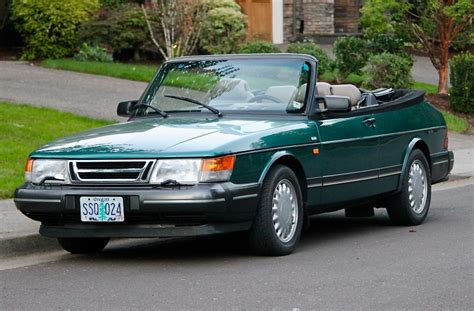 1992 Saab 900S Convertible for sale on BaT Auctions - sold for $3,950 ...