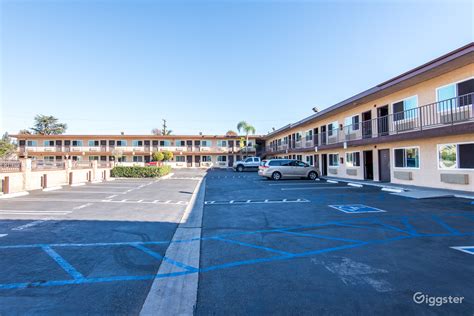 Hotel - Motel in Los Angeles | Rent this location on Giggster