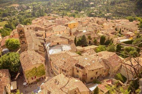 The Most Beautiful Villages in Provence, France - Photogenic + Historic