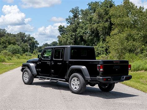 Top 10 Jeep Gladiator Accessories | RealTruck