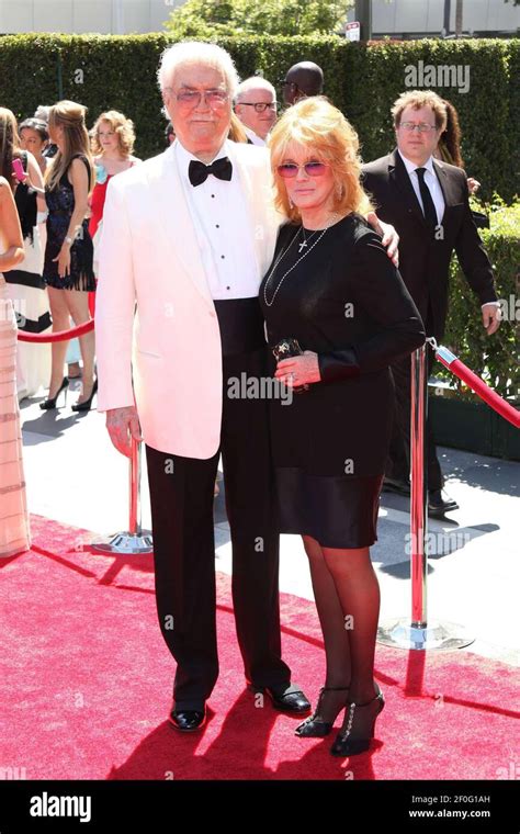 Ann margret creative arts emmy awards 2010 hi-res stock photography and images - Alamy