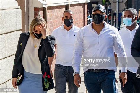 Ralph Stanfield , his wife Nicole Johnson, is seen outside the Cape... Nachrichtenfoto - Getty ...