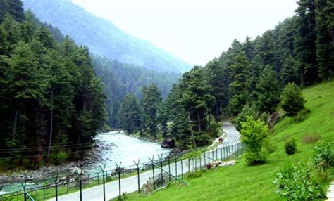 Srinagar - Pahalgam Tour (66993),Holiday Packages to Srinagar, Gulmarg, Pahalgam, Srinagar, Srinagar