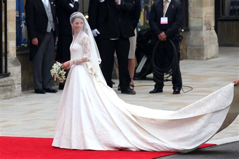 Princess Catherine in Sarah Burton wedding dress - PaulaTrendSets