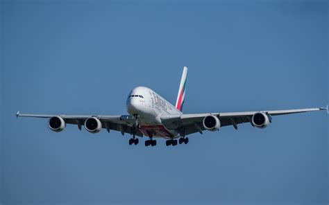 A380 Landing Wallpaper (75+ images)