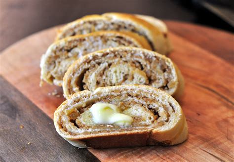 Kolachi Recipe, a walnut & raisin nut roll. | The Canned Peaches Project