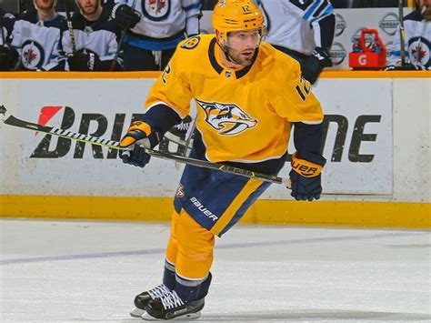 Fisher re-retires : r/Predators