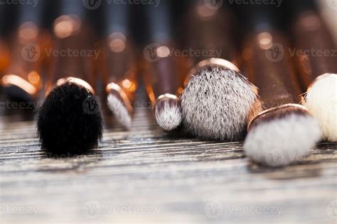 professional brushes for decorative cosmetics 9409178 Stock Photo at Vecteezy